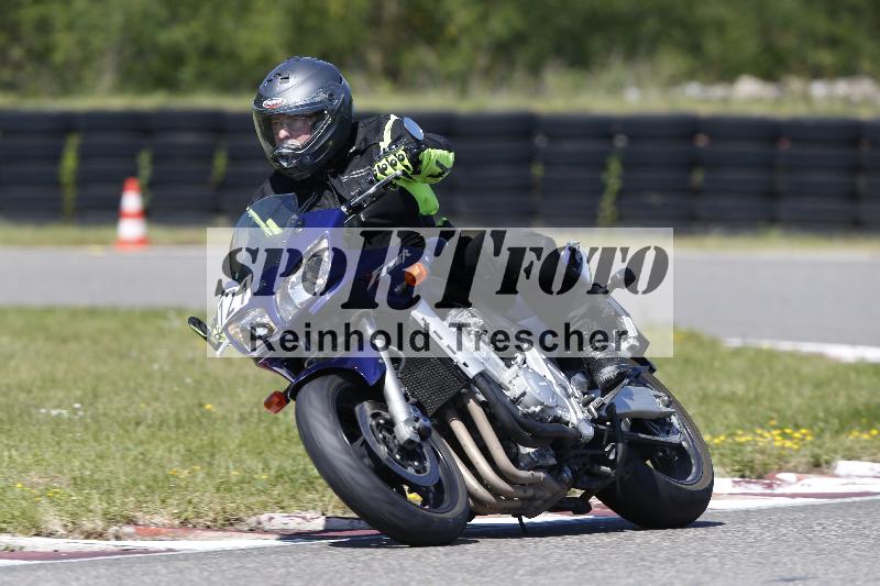 /Archiv-2025/48 25.08.2025 Cornu Master School ADR/blau-bleu/121